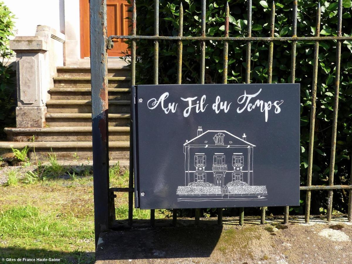 Au Fil Du Temps Bed and Breakfast Fougerolles-Saint-Valbert Exterior foto