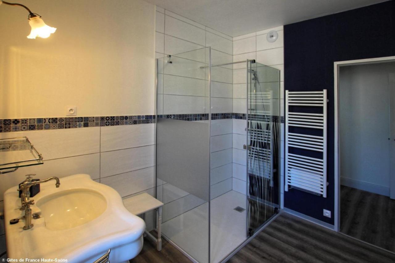 Au Fil Du Temps Bed and Breakfast Fougerolles-Saint-Valbert Exterior foto