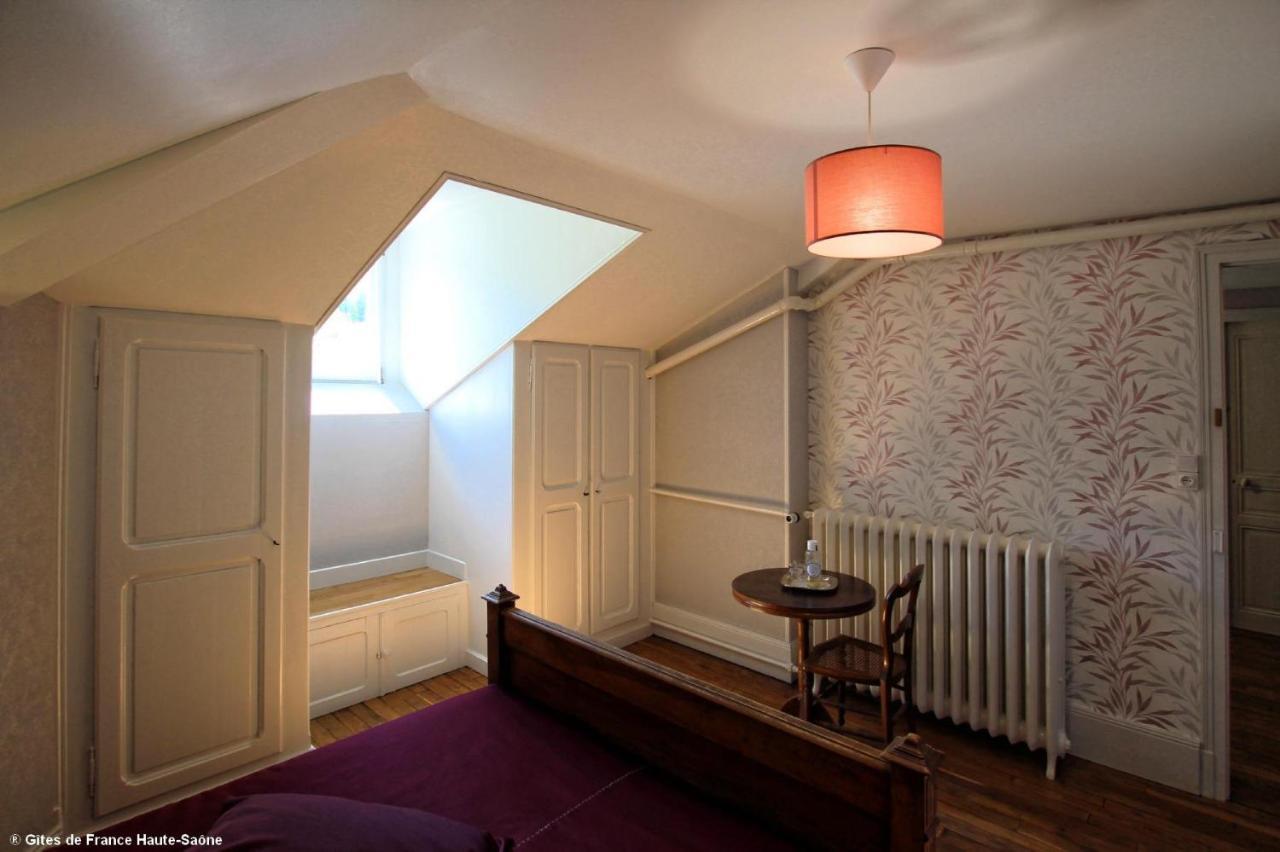 Au Fil Du Temps Bed and Breakfast Fougerolles-Saint-Valbert Exterior foto