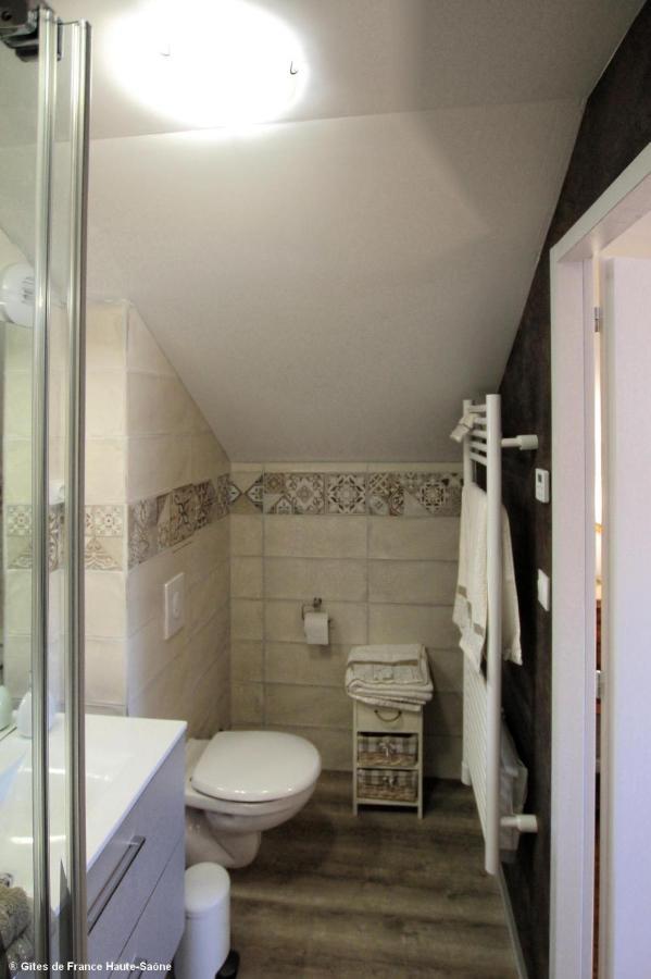 Au Fil Du Temps Bed and Breakfast Fougerolles-Saint-Valbert Exterior foto
