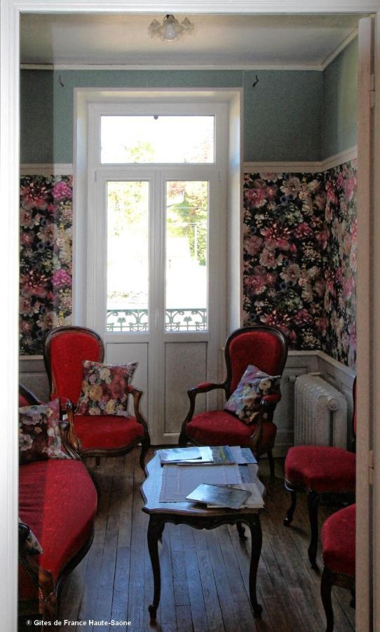 Au Fil Du Temps Bed and Breakfast Fougerolles-Saint-Valbert Exterior foto